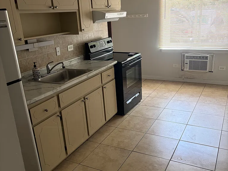 8445 Flamingo Ter — Photo 3