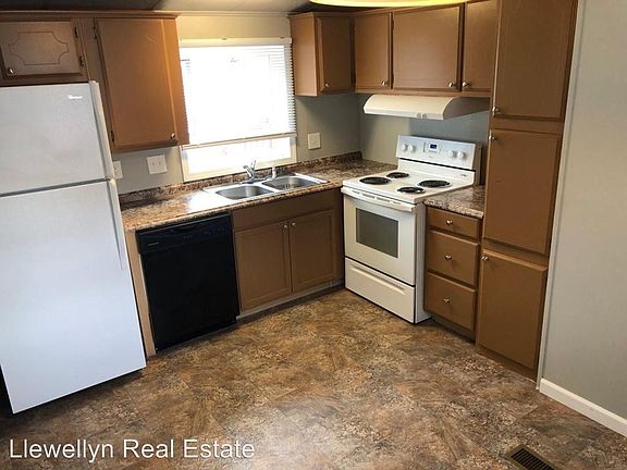 5th image of 22619 115th Ave SE