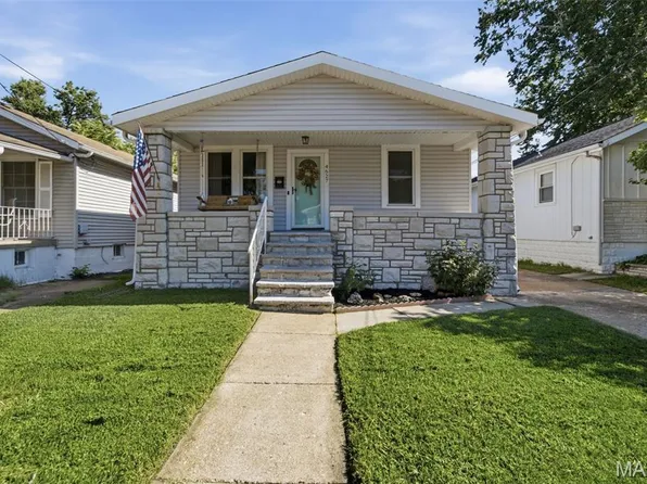 4627 Tiemann Ave, Saint Louis, MO 63123