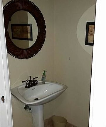 2nd image of 4837 NW 22nd St