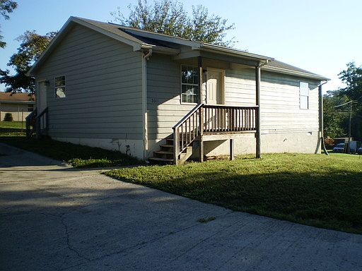 1st image of 2011 Clay St