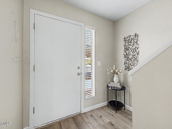 5th image of 1601 W SUNNYSIDE Drive #166