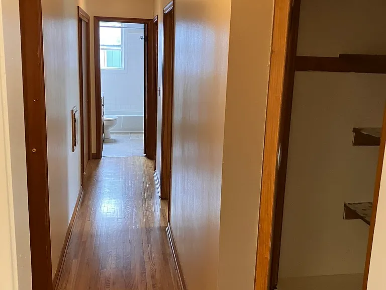 2824 Texas Ave S — Photo 10