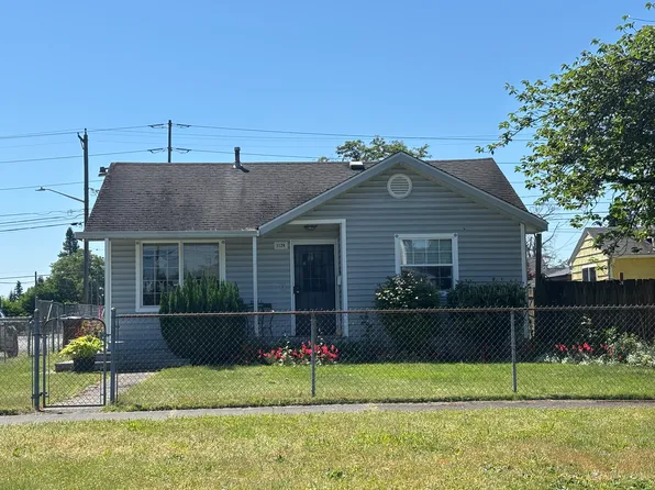1124 E 35th St, Tacoma, WA 98404