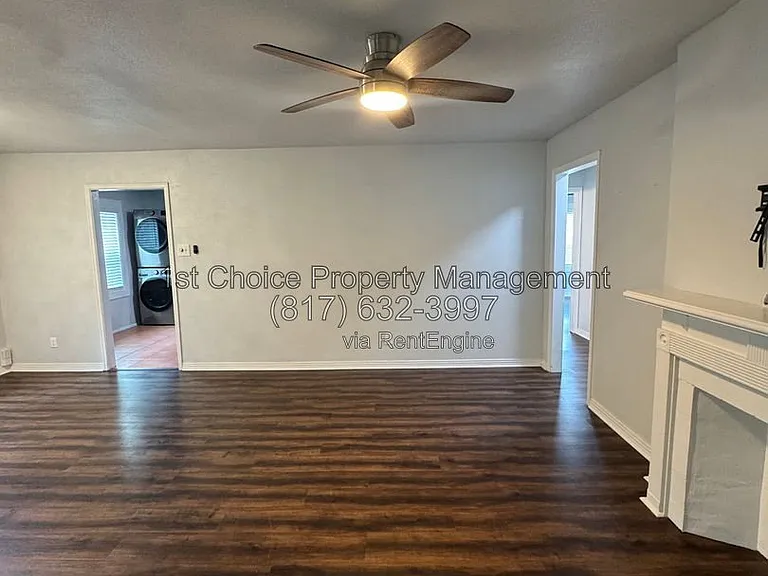 3241 Sandage Ave — Photo 5