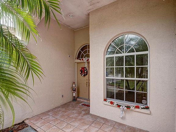 5th image of 14924 Devonshire Woods Pl