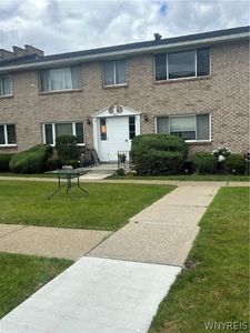 165 Old Lyme Dr APT 4, Amherst, NY, 14221