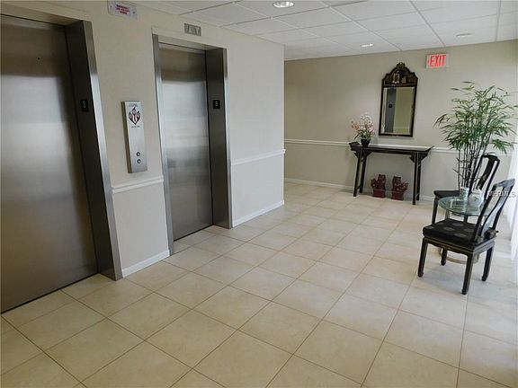 5th image of 8 Belleview Blvd APT 302
