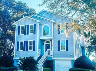 64 High Hammock Way, Pawleys Island, SC 29585