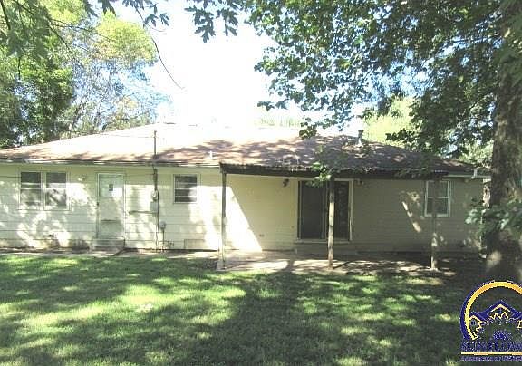 2nd image of 319 Osborn St