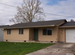 220 NW Plum Ave, Winston, OR 97496