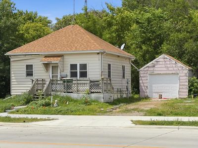 308 W College Dr, Marshall, MN, 56258