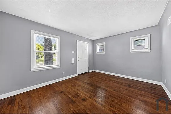 4262 Dardenne Dr — Photo 6