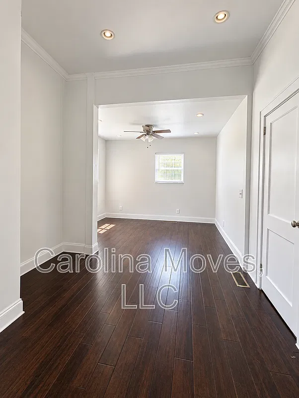 3 bed, 2.0 bath, 1480 sqft, $1,695 — Photo 4