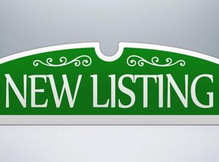 28 Berry Dr, Wayne, NJ 07470