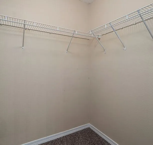 4718 Lemoyne Vis — Photo 14