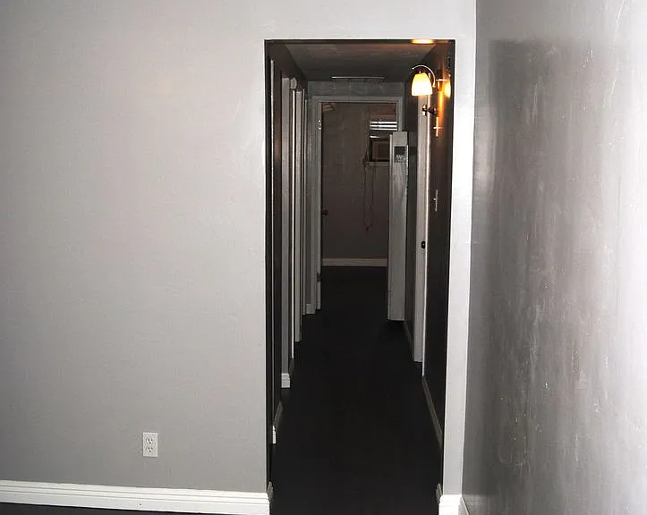 9 Dunlap St — Photo 12