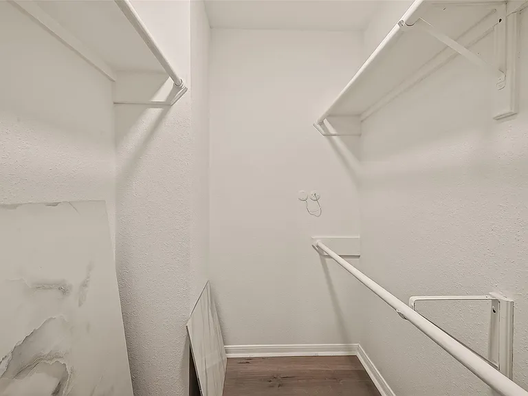 1860 White Oak Dr #311 — Photo 26
