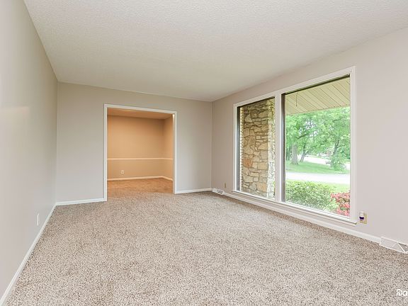 4th image of 2613 Sailboat Ct