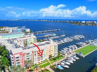 806 Windward Way #323, Lantana, FL 33462