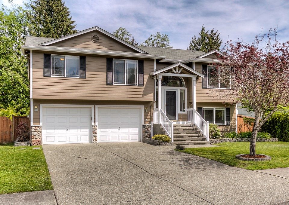 1st image of 2513 156th St Ct E