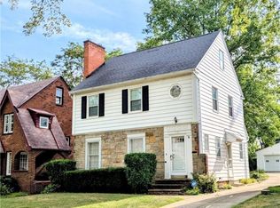 1031 Pennfield Rd, Cleveland Heights, OH 44121