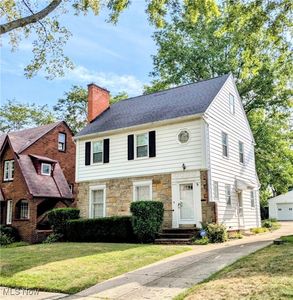 1031 Pennfield Rd, Cleveland Heights, OH, 44121