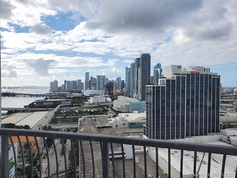 1st image of 1750 N Bayshore Dr APT 2712
