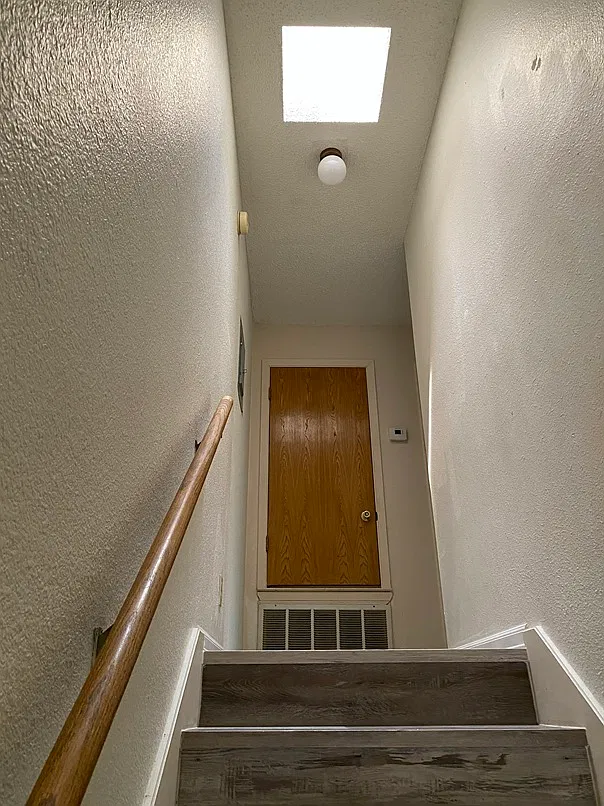 2 bed, 1047 sqft, $1,425 — Photo 4
