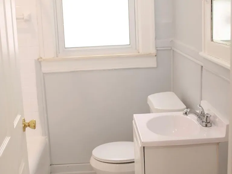8113 Indiana St — Photo 15