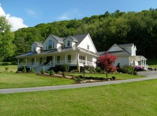 334 Old Hampton Rd, Boone, NC 28607