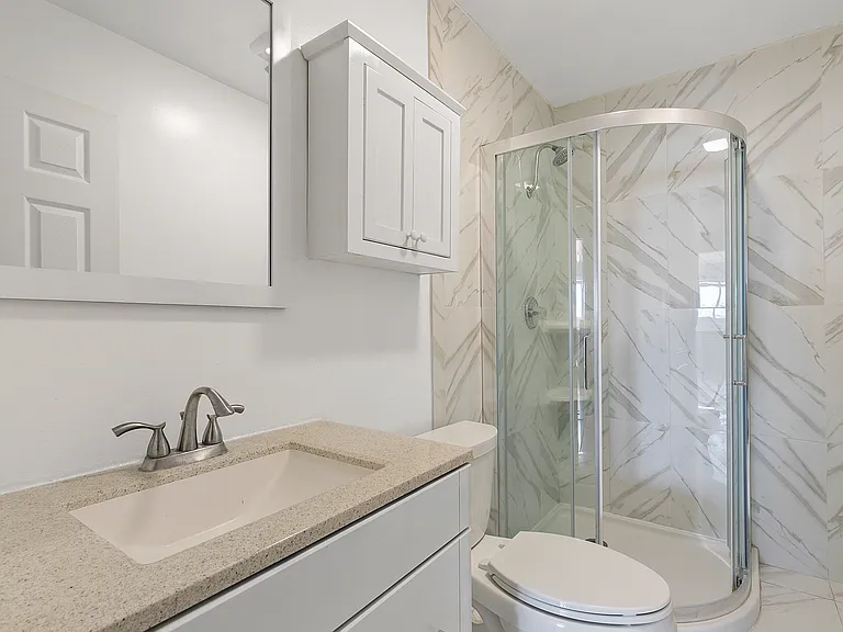 1265 Van Horne Ln — Photo 10