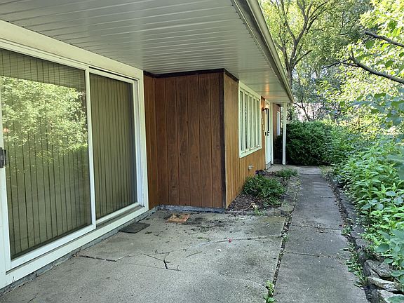 4th image of 6537 Laurel Ave