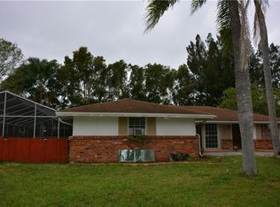 715 N Lockwood Ridge Rd, Sarasota, FL 34237