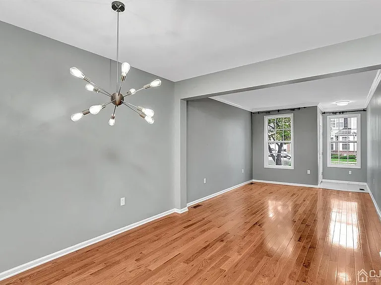 27 Vincent Behan Blvd #27 — Photo 5