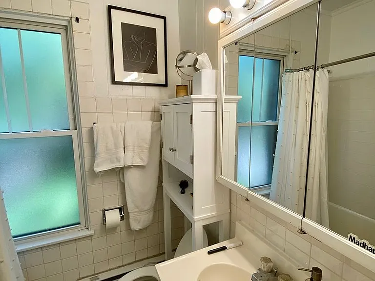 2146 N Dayton St #302 — Photo 7