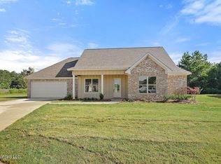 116 Trace Pointe Pl, Clinton, MS 39056
