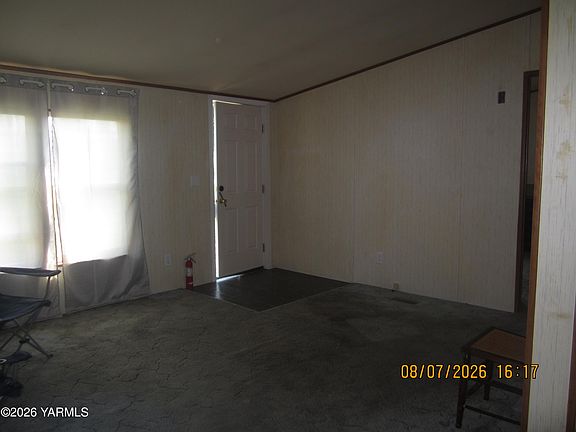 5th image of 16981 Summitview Rd Unit 7