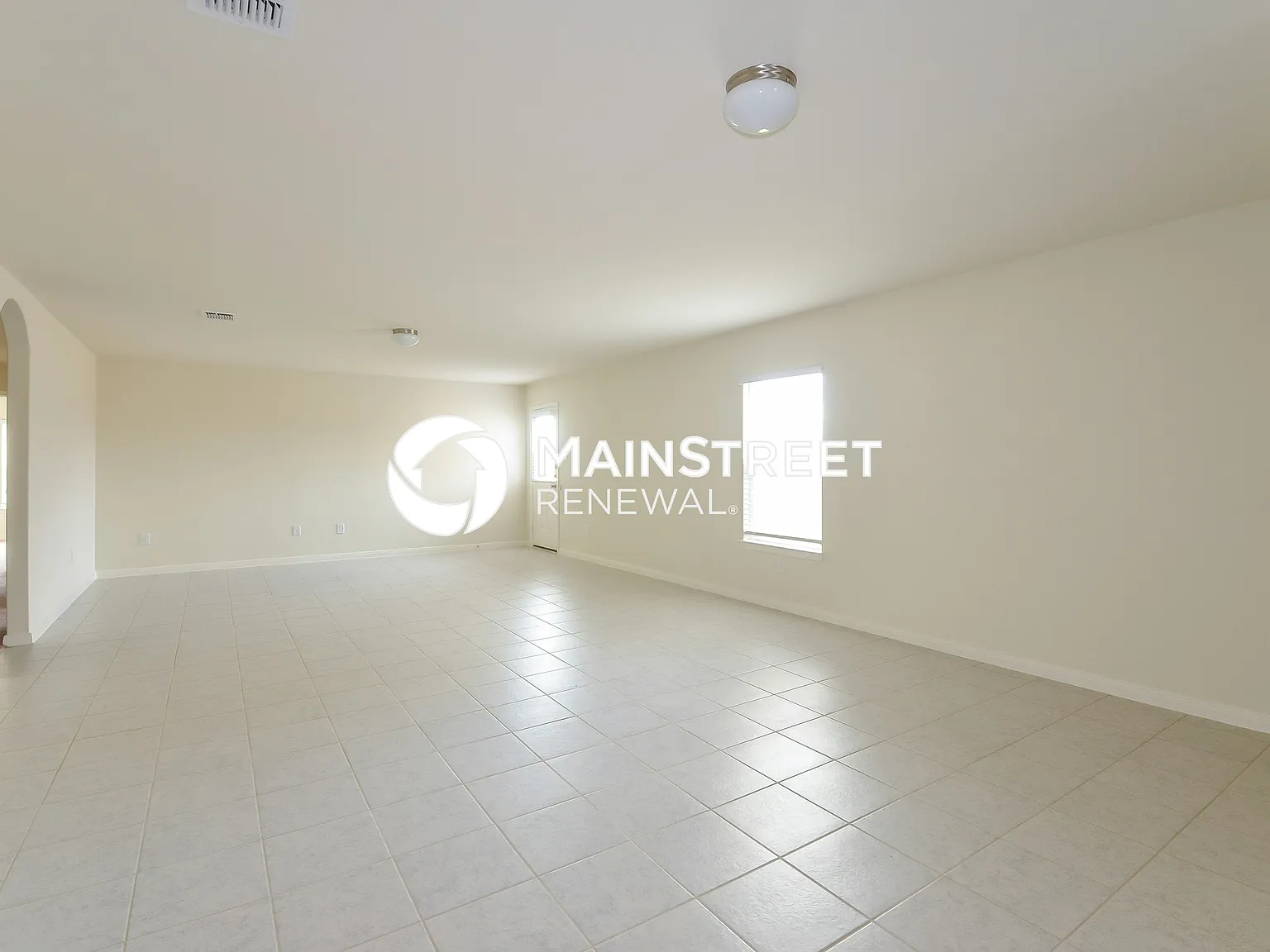 6206 Lakefront — Photo 3