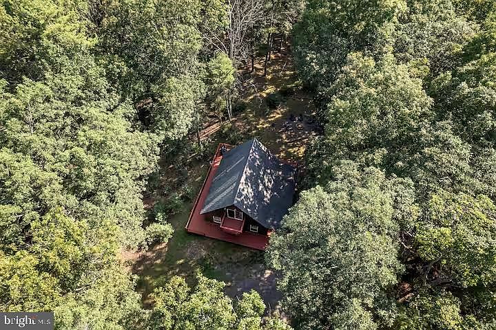 7th image of this home