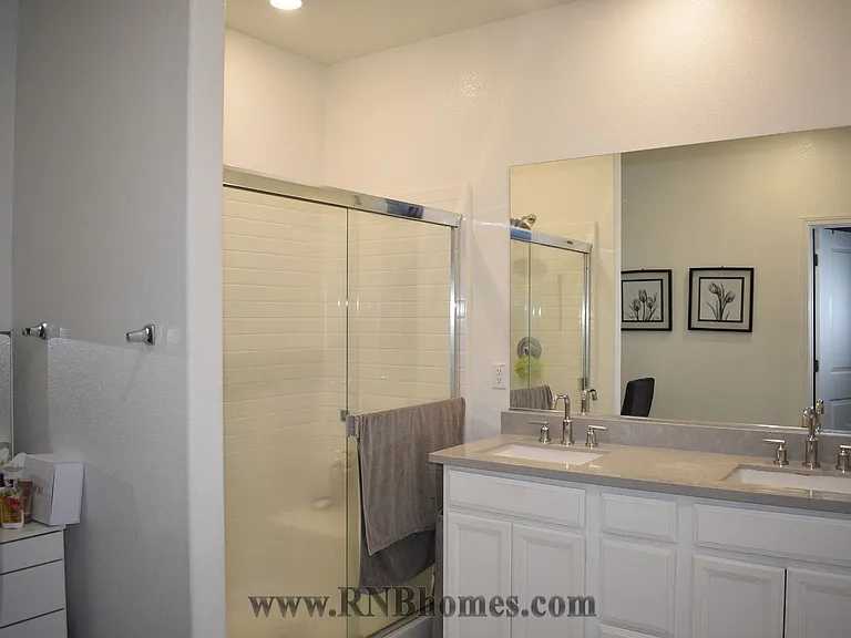 1048 Merrimack St — Photo 16