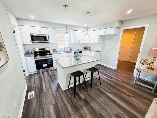 2131 English Ave, Chesapeake, VA 23320