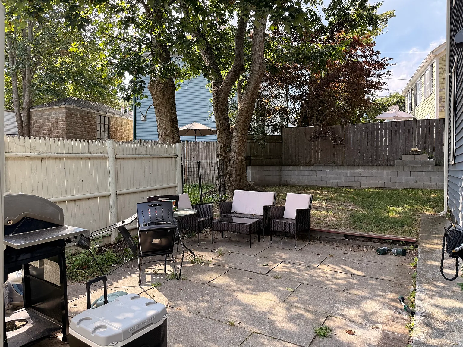 3 bed, 1.0 bath, 1100 sqft, $3,000 — Photo 4
