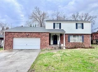 1650 Glenway Ln, Huntington, WV 25701