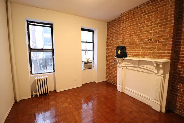 Rented by Corcoran | media 3