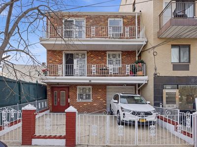 4912 111th Street, Corona, NY, 11368