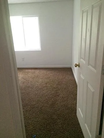3 bed, 1146 sqft, $1,300 — Photo 4