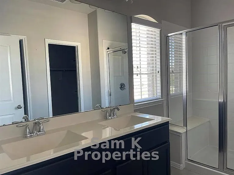 3413 Harvest Meadow Ln — Photo 13