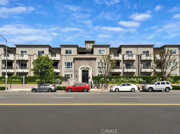 4424 Whitsett Ave APT 107, Studio City, CA 91604
