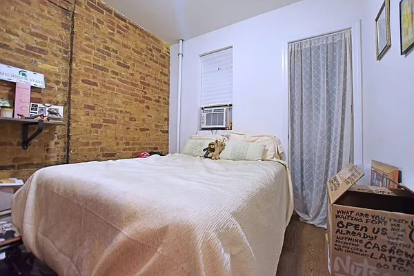 Rented by REAL New York | media 26